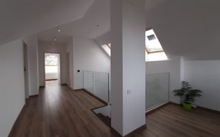 Spatiu de birouri deosebit - 160 mp - Poză 8