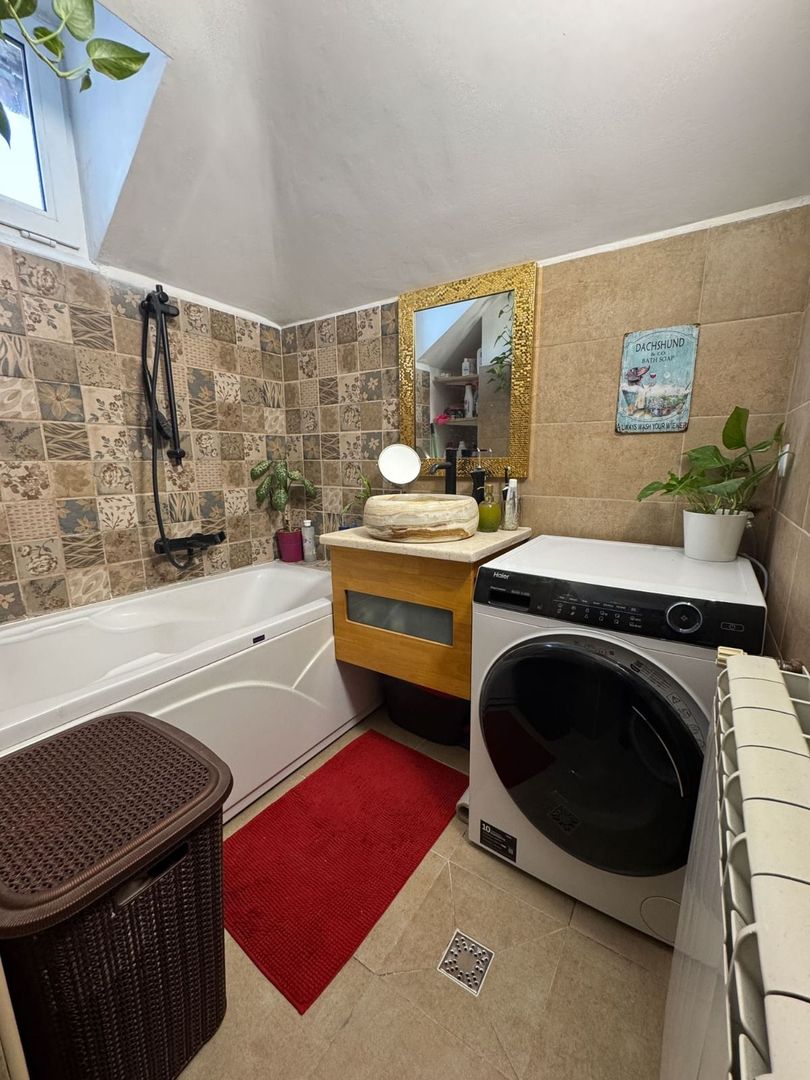 Apartament 2 camere - Domenii, etaj 2/2, centrala noua, curte, boxă, pod. - Poză 10