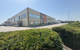 Spatiu de productie / depozitare 7600 mp si 5811 mp platforma betonata - Poză 8