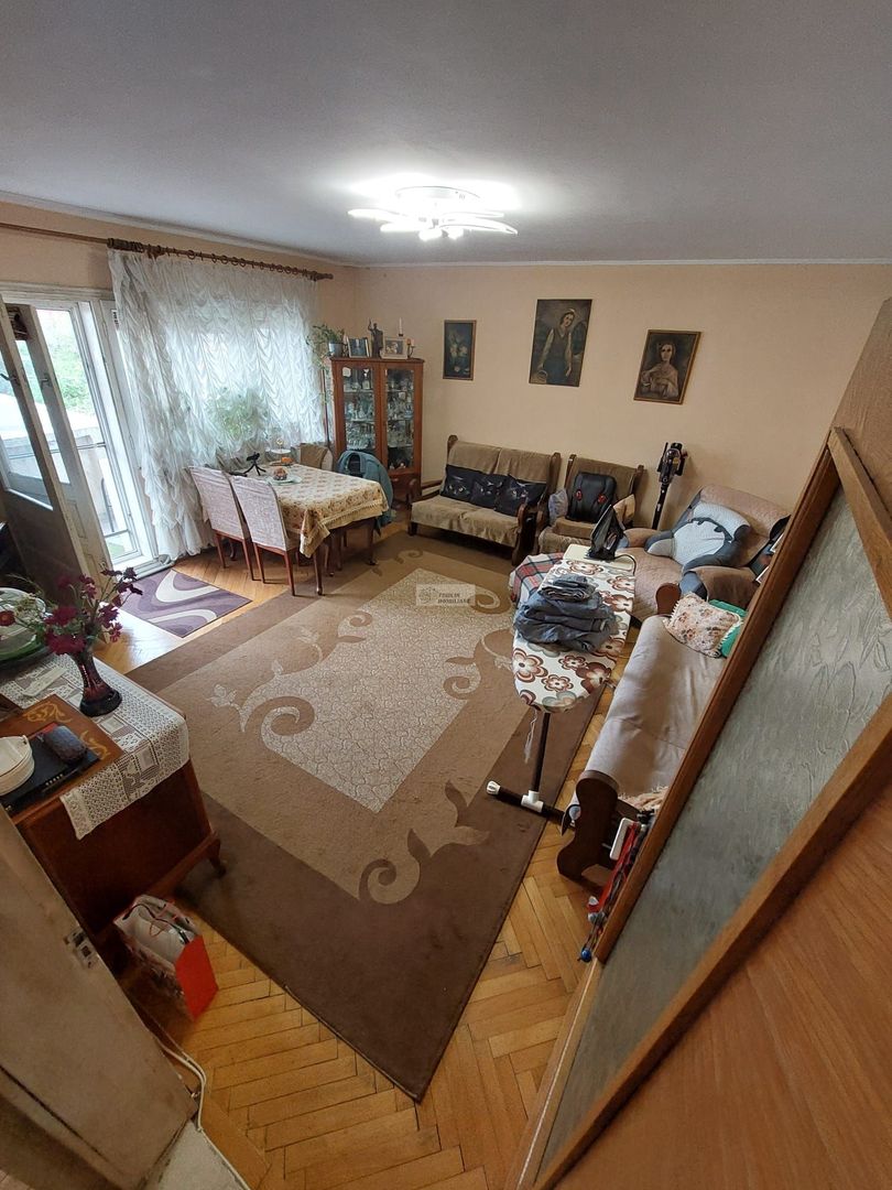Apartament 4 camere/100 mp / et 2/ Longinescu/Focsani - Poză 11