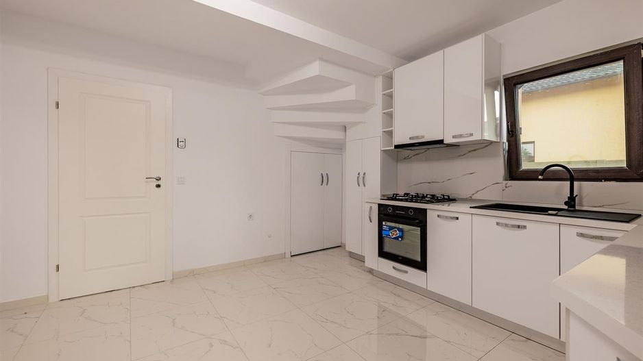 Vila in cartier rezidential, oportunitate personalizare interioare,Halchiu - Poză 24