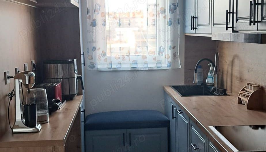 BRASADAS vinde apartament la casa zona Amatiului. - Poză 3