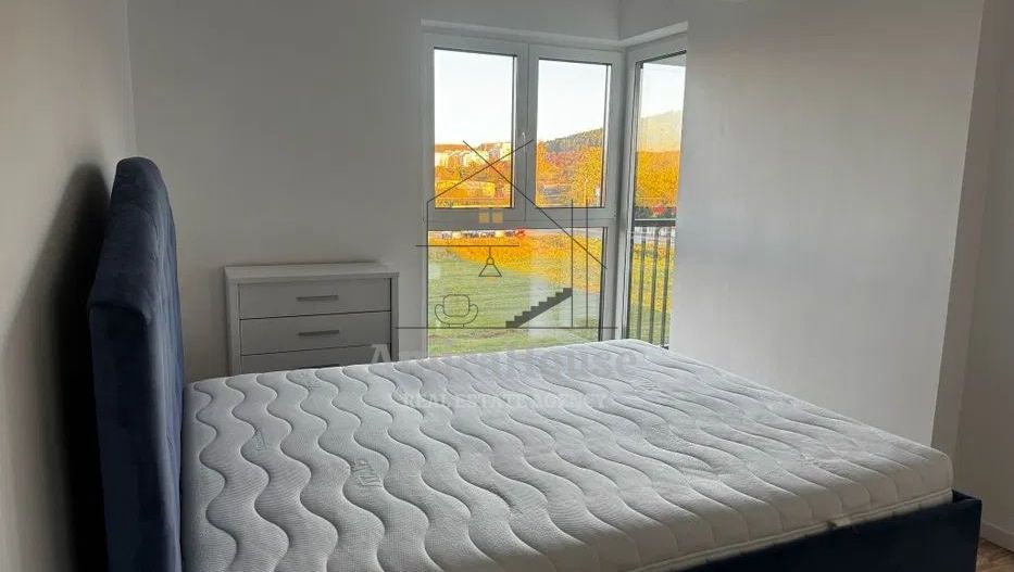 Apartament 2 camere mobilat zona Unitati Militare Floresti - Poză 2