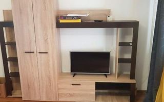 Garsonieră de vânzare în Valea Adâncă, utilată și mobilată complet, cu aer condiționat - Poză 2