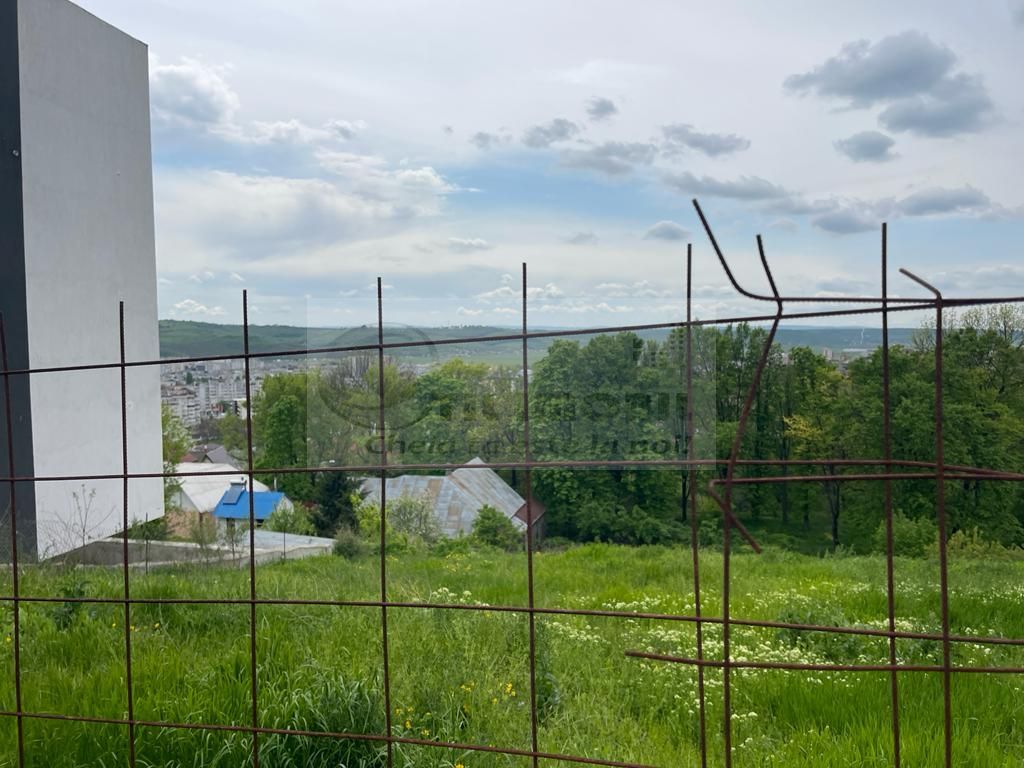 Teren Copou pentru bloc (D+P+2E+M) - Poză 2