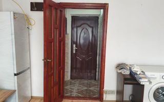 Garsonieră zona Aradului etaj 2 - Poză 4