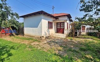 Casă 3 camere + 2.341 mp teren, zona centrală Recea, Argeș – 28.000 € - Poză 2