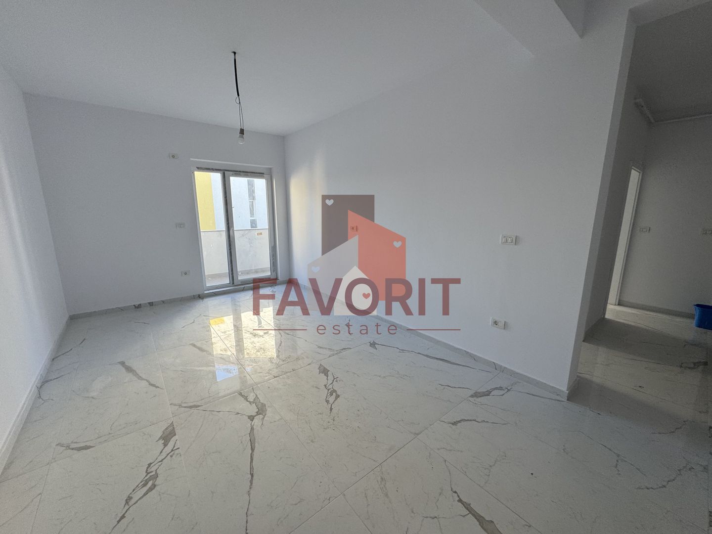 Etaj 1. Decomandat. Finisaje la alegere. Bloc NOU - Poză 3