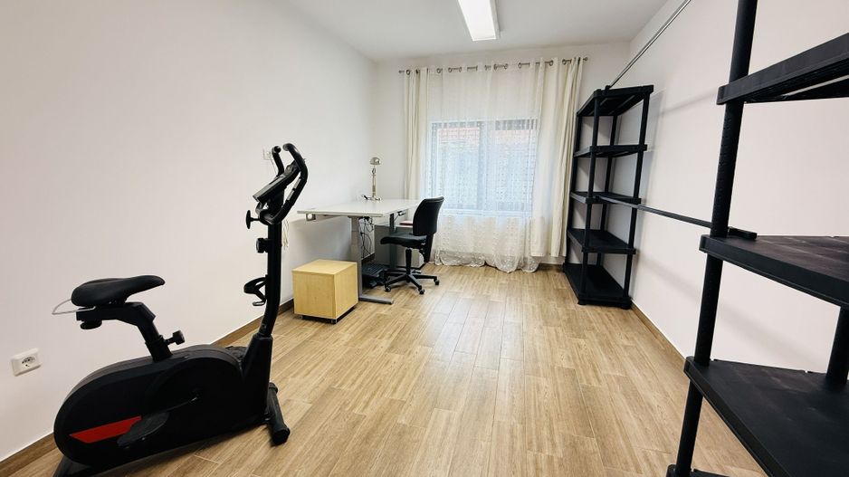 Giroc Central | Casă renovată complet | 4 camere | 2 bai - Poză 17