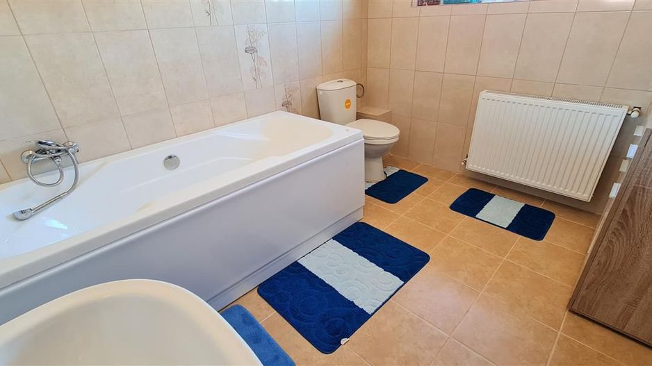 Casa 3 camere complex rezidential intrare Tarlungeni Brasov - Poză 13