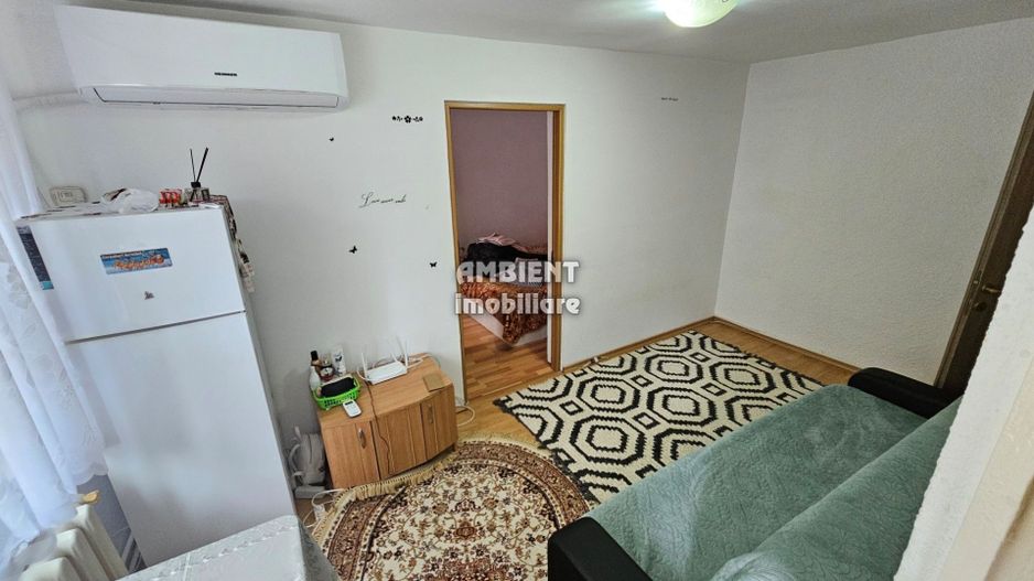 DE VÂNZARE - Apartament 2 camere, etaj 2, zona Alecsandri; - Poză 2
