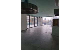 REC3001371 Spatiu de inchiriat I Vizibilitate maxima si pozitionare excelenta in - Poză 5