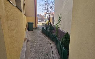 🏢 Spațiu de birouri – 5 camere, 2 băi – Central, Ploiești - Poză 4