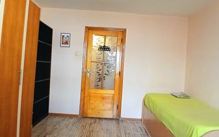 Oferim spre inchiriere garsoniera, situata in Complexul Studentesc - Poză 4