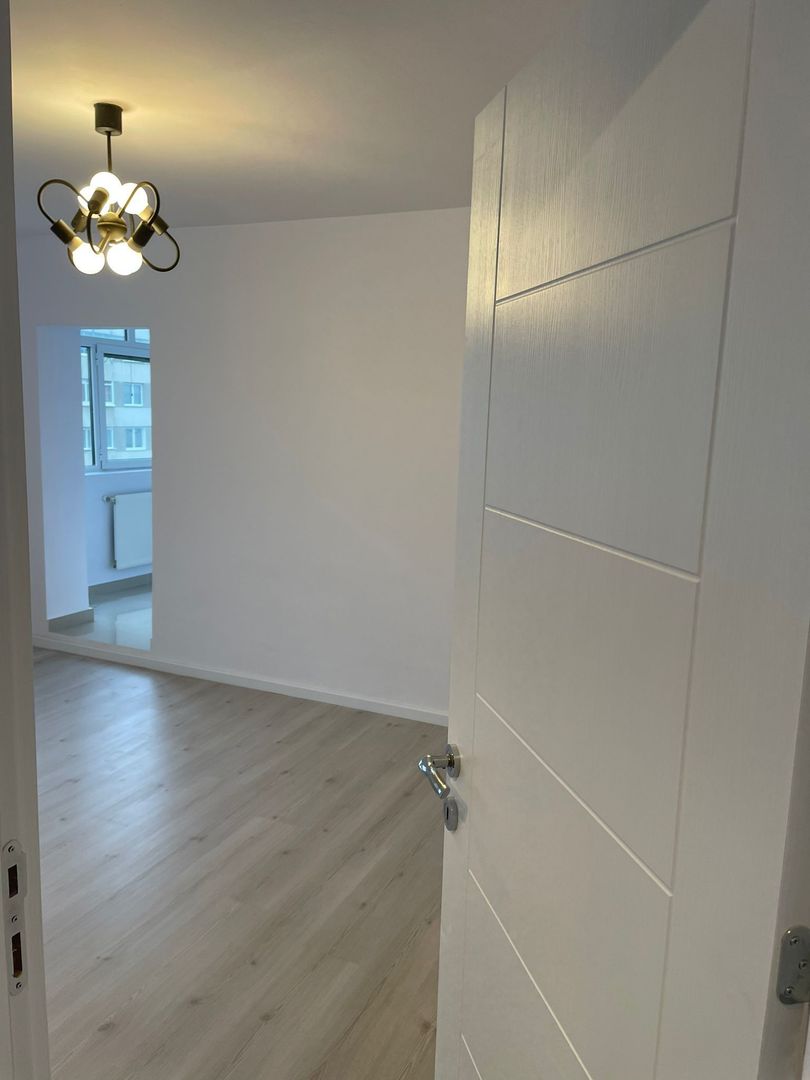 Inchireiz ap 4 camere zona Margeanului sect 5 buc  ! partial mobilat - Poză 3