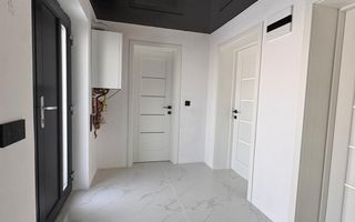 Casa moderna constructie noua 195 mp utili si 100 mp curte Sura Mare - Poză 18