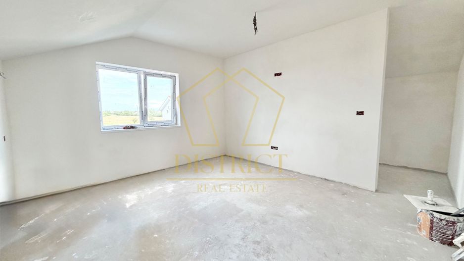 Duplex cu 4 camere 2 bai si dressing, 115 mp utili in Urseni. - Poză 6