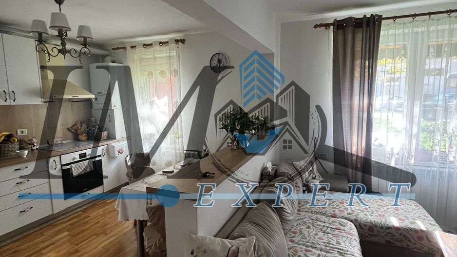 Apartament 4 camere de vânzare la parter in Sebeș - Poză 1