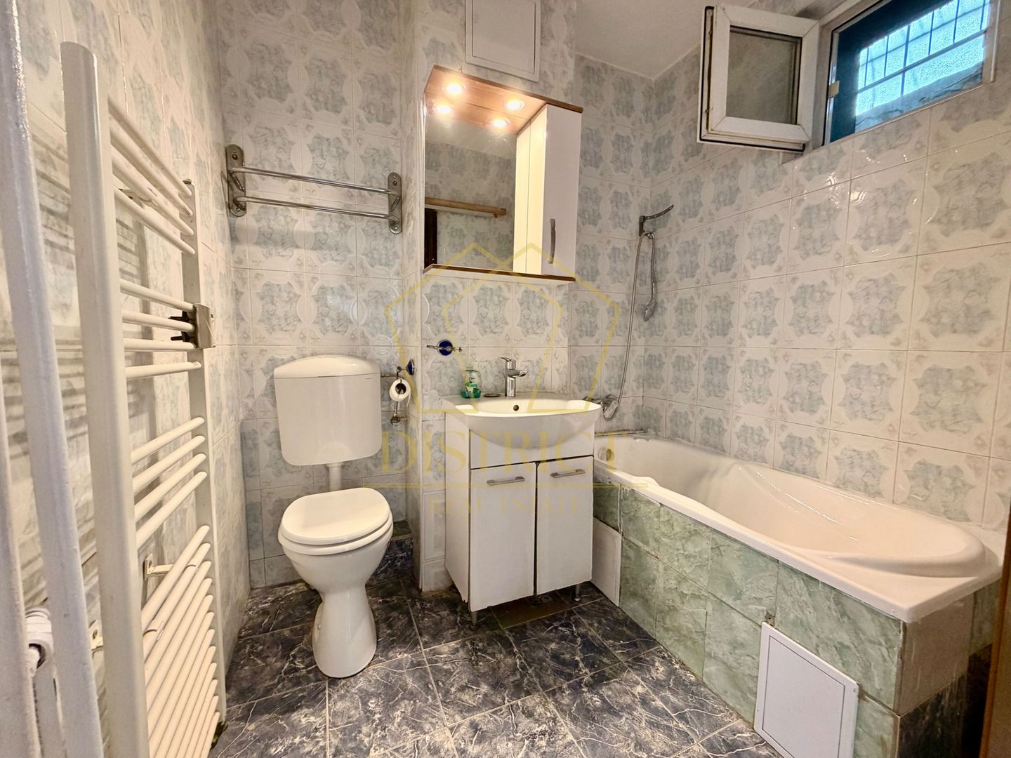 Apartament decomandat cu 3 camere | Calea Sagului - Poză 12