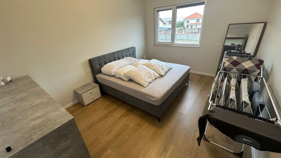 Duplex deosebit cu garaj și subsol - Poză 16