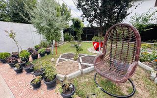 Parter cu structură pentru etaj, curte amenajată și organizare impeca - Poză 8