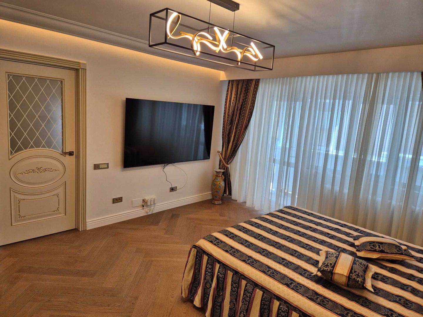 Garsoniera lux 39 mp - zona Virtutii - Poză 3