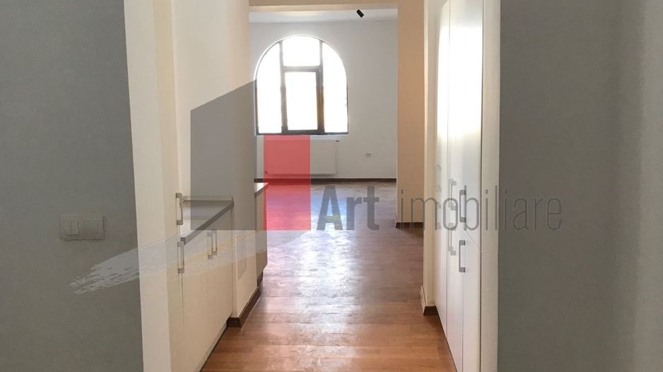 Vila  -  Zona Kiseleff - Poză 5