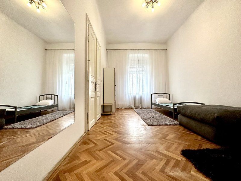 Apartament central, 4 camere - renovat - Poză 30