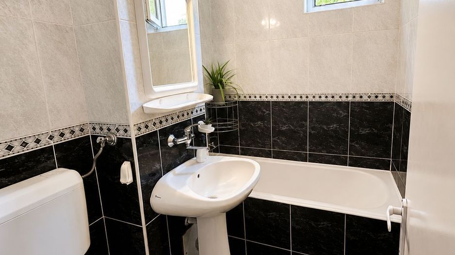 📍 De închiriat — apartament modern pe B-dul Closca , Satu Mare 🏡 - Poză 9