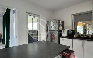 Casă de vânzare cu 3 camere si o anexa  in Sântandrei, Bihor - Poză 12