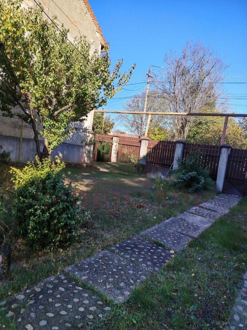 CASĂ 4 CAMERE\CARANSEBEȘ,JUD.CARAȘ-SEVERIN - Poză 2