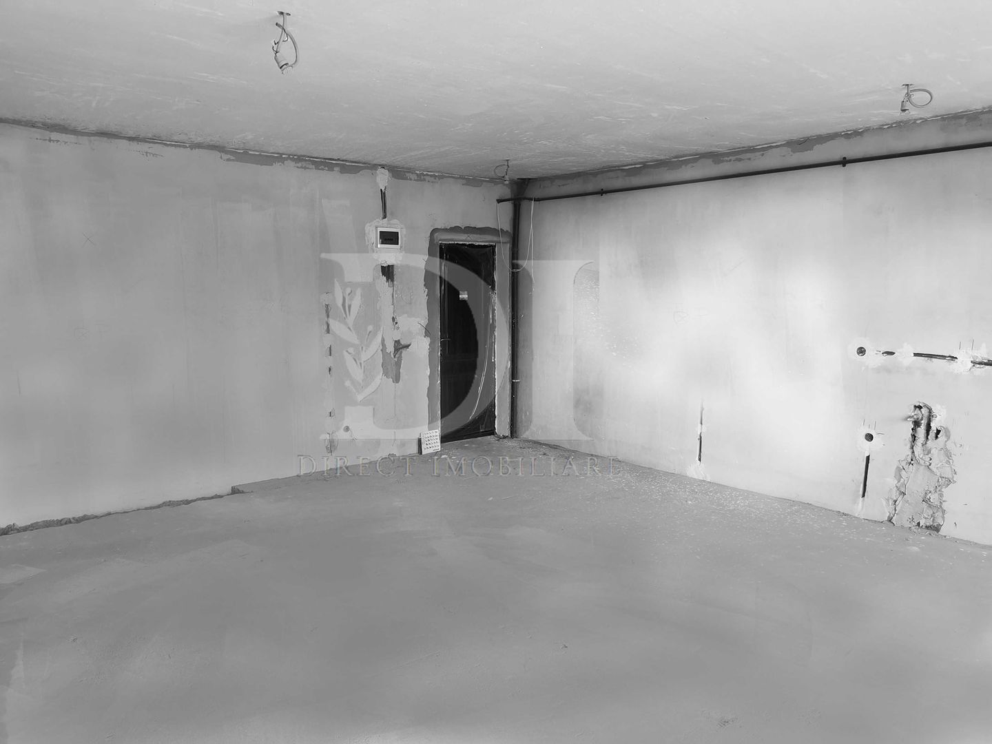 Apartament semifinisat / etaj intermediar / Zona Florilor - Poză 4