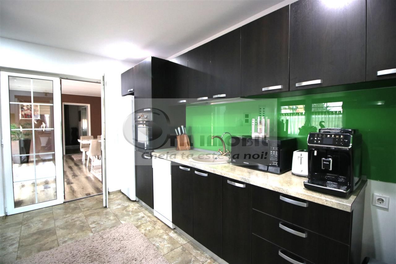 MIROSLAVA CASA EXCLUSIVISTA LA CHEIE LUX STIL MEDITERANEAN MOBILATA - Poză 14