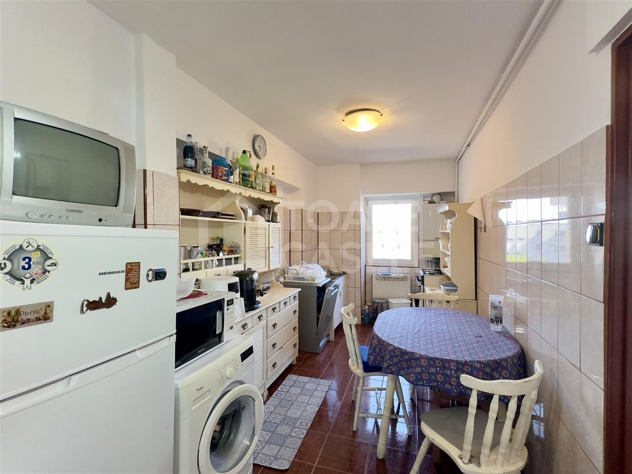 Apartament cu 3 camere, etaj intermediar, garaj, zona Cinema Marasti - Poză 4