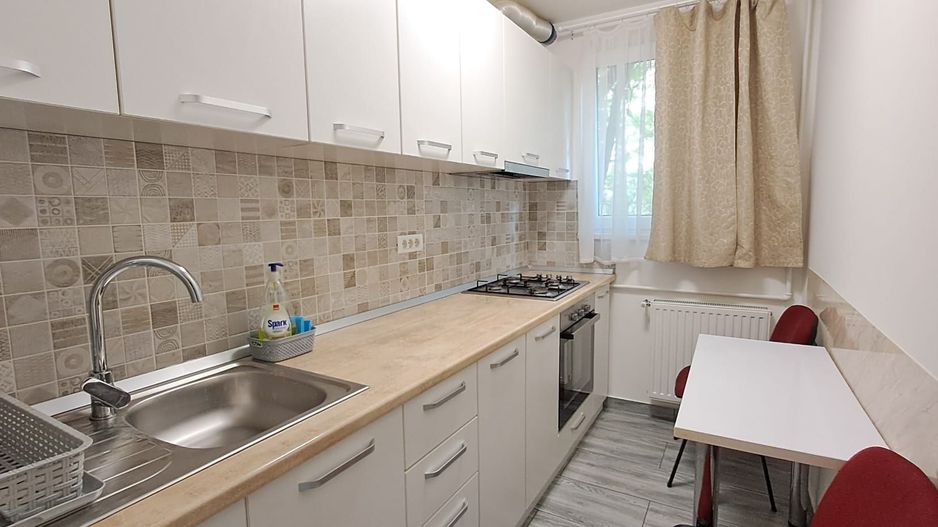 Drumul Taberei, Parc Moghioros, garsoniera 34mp, decomandata, renovata - Poză 1