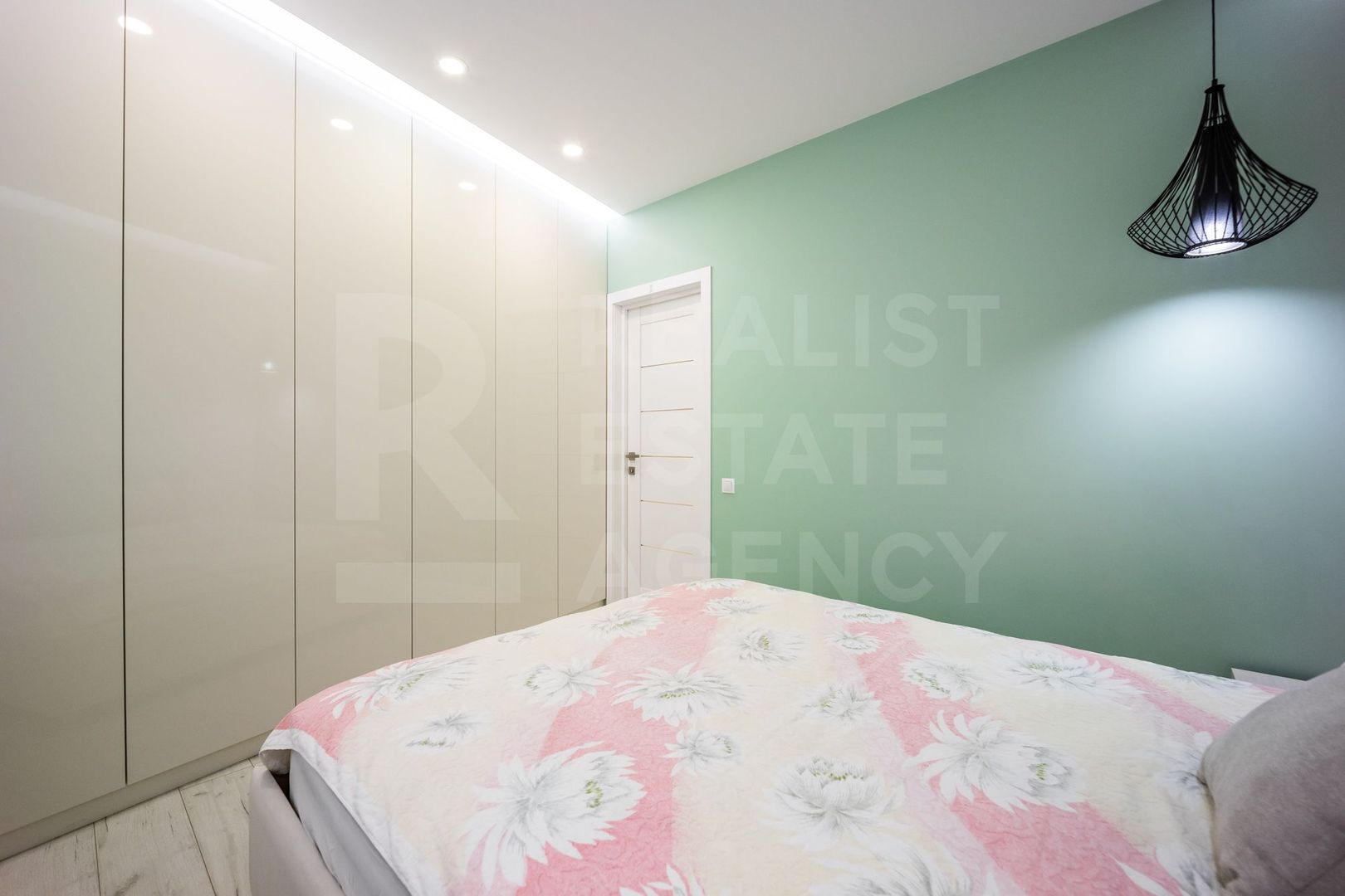 Chirie, apartament, 3 camere, Ciocana - Poză 1
