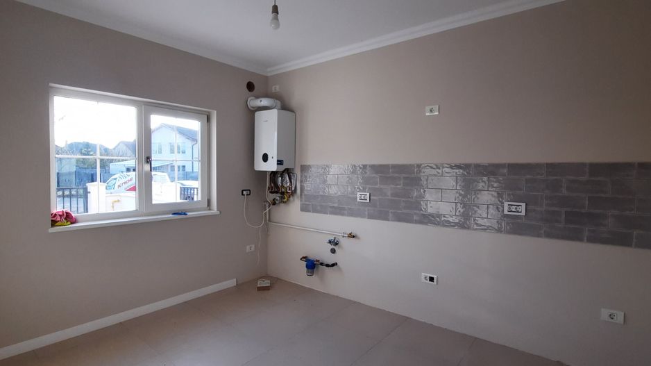 Locuinta deosebita cu finisaje PREMIUM - Poză 14