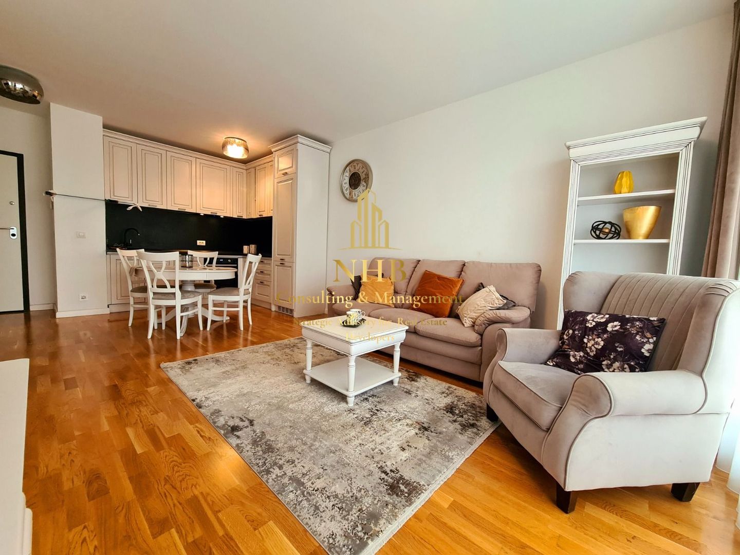 Apartament de 3 camre + gradina + parcare subterana - 1 Mai / Domenii - Poză 1