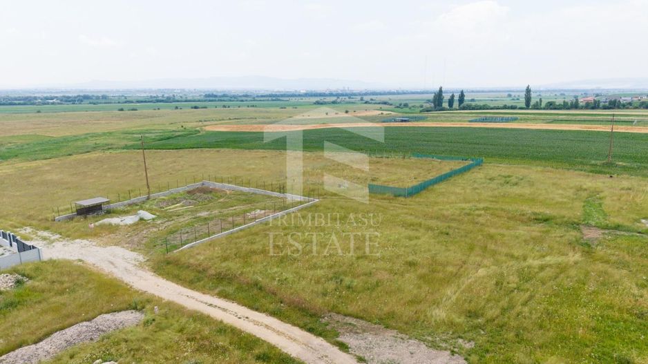 Sanpetru |Teren intravilan 733mp | 3 fronturi stradale - Poză 5