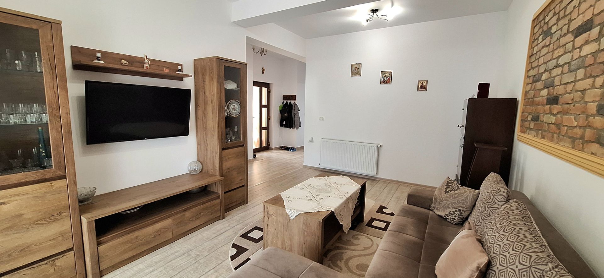 Duplex parter cu teren de 343mp - Poză 3