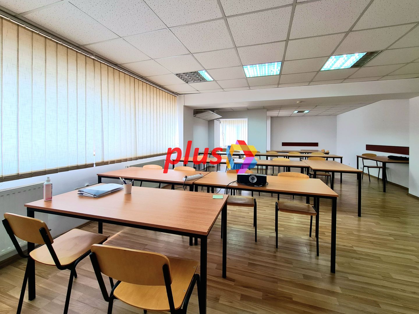 Spatiu birouri de închiriat Brasov - 70 mp  # plus-imo - Poză 4