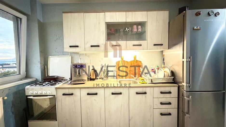 De vanzare apartament cu 2 camere pe strada Mos Ion Roata ! - Poză 4