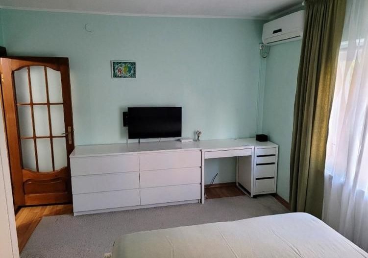 Sebastian - 2 camere, decomandat, comfort 1, bloc renovat, mobilat, utilat. - Poză 12