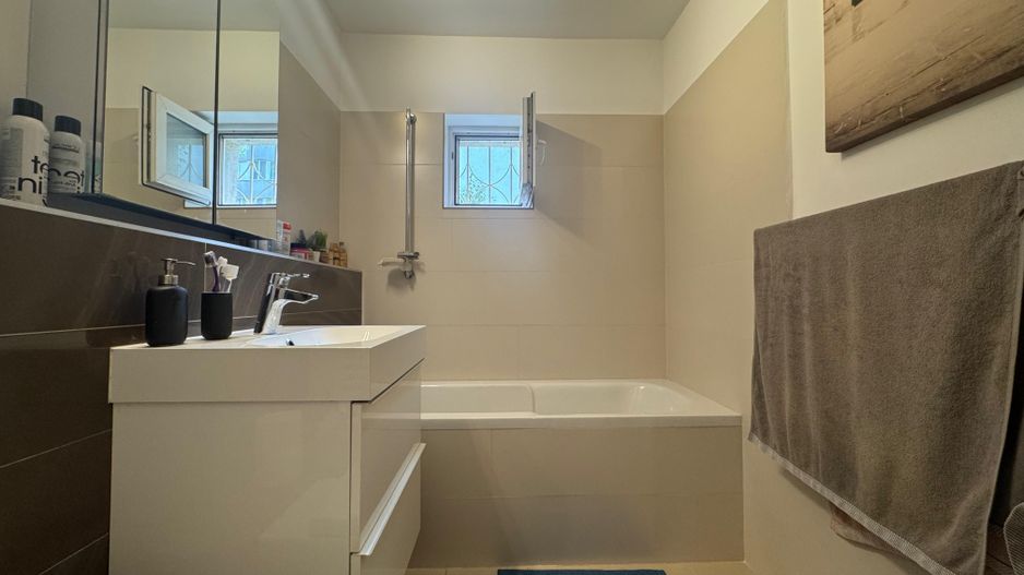 4 camere- DECOMANDAT | AVIATIEI - Poză 22