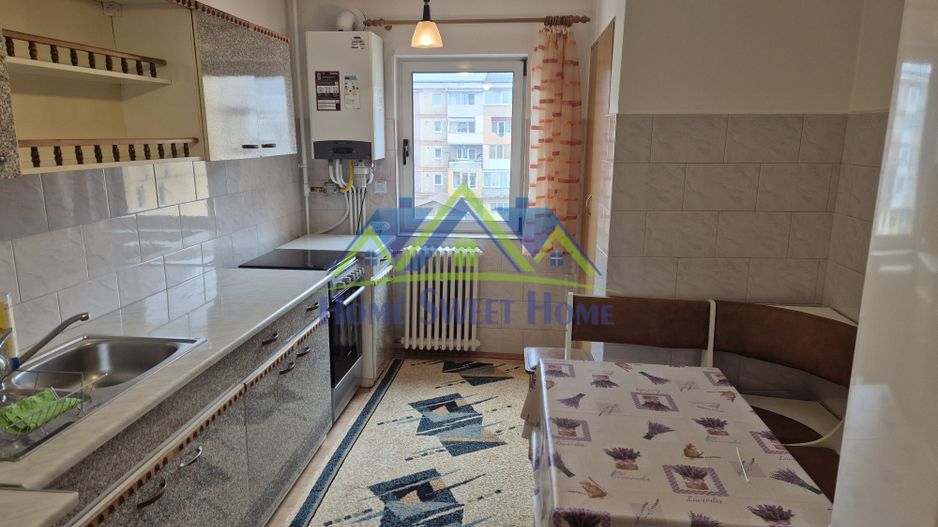Apartament 3 camere decomandat–zonă excelentă, Hunedoara - M5/1 Traian - Poză 3