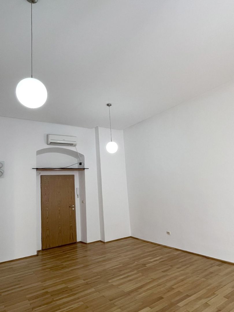 apartament 2 camere zona Unirii - Poză 3