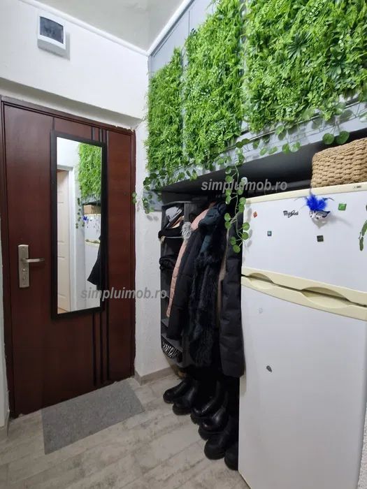 Metrou Dristor garsoniera mobilata renovata - Poză 5