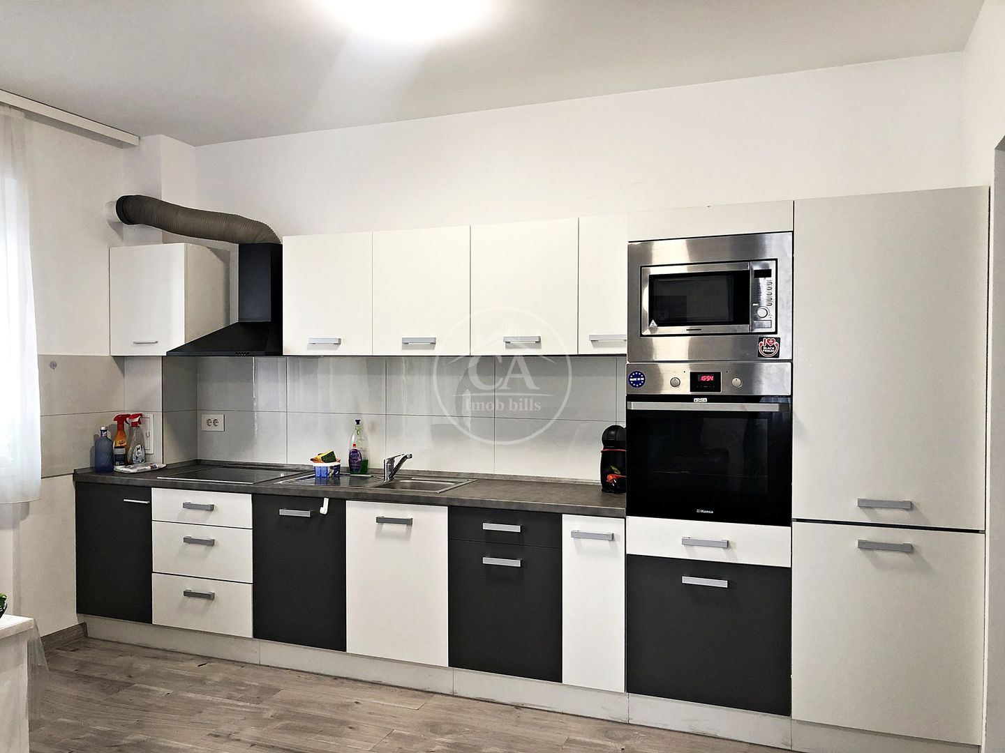 Apartament cu 3 camere de inchiriat in Prima Onestilor, Oradea - Poză 8