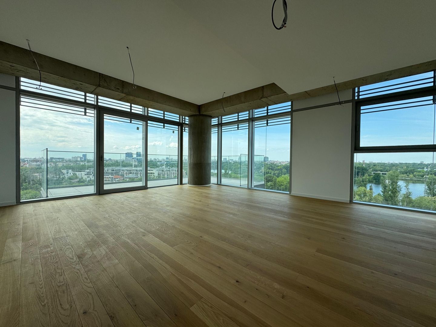 4 CAMERE || VIEW SPECTACULOS UpSite || FLOREASCA+boxa si loc de parcare incluse - Poză 1