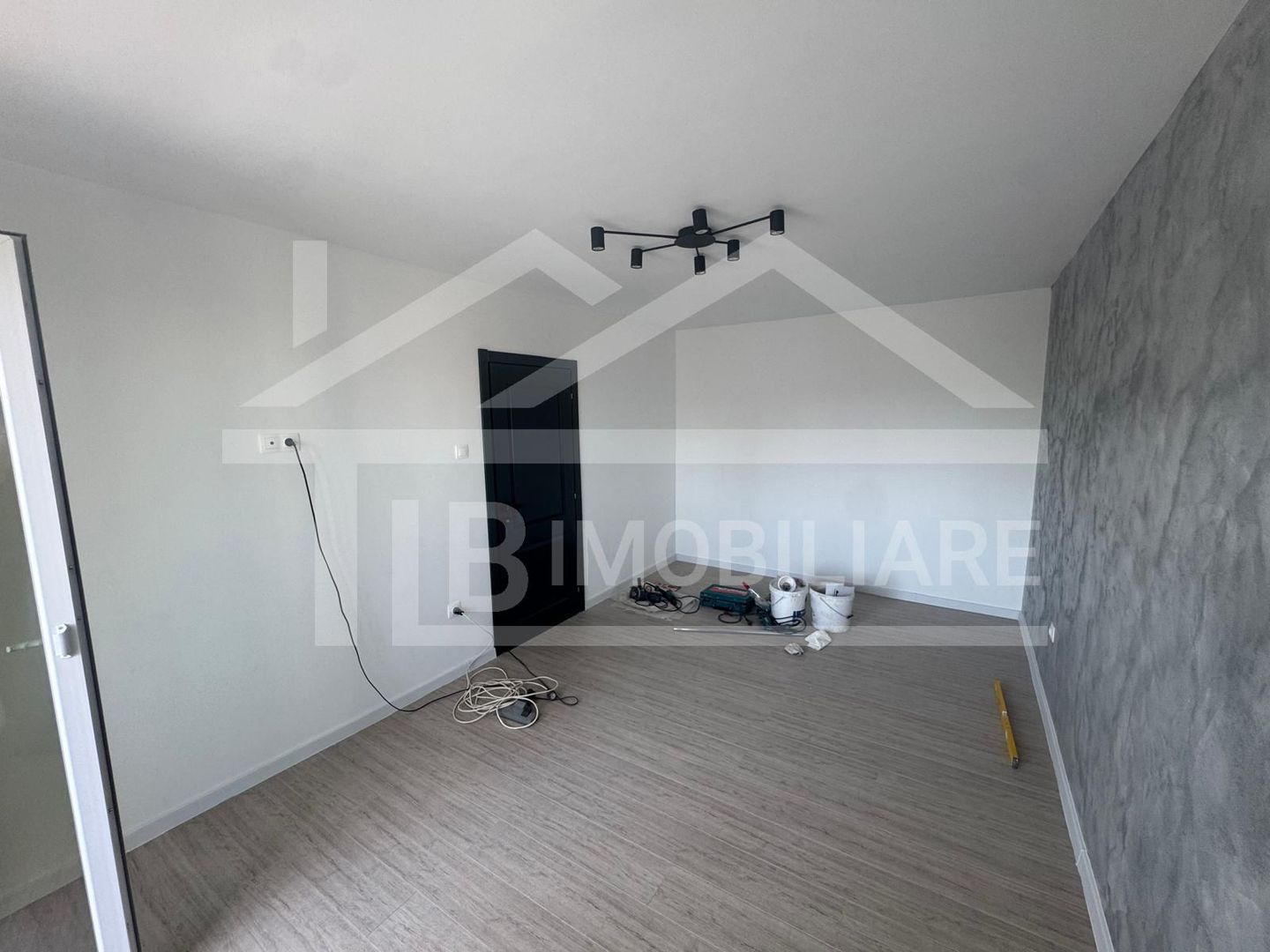 Apartament cu 2 camere, 49,95mp, decomandat,  Zona Bulevardului 1848 - Poză 4